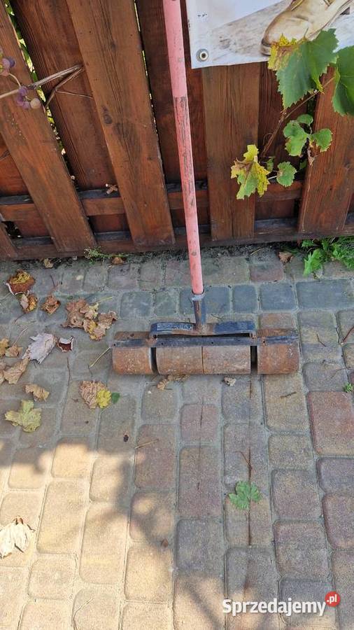 Walec do wykładzin papy laminatu 100 rolka Namysłów