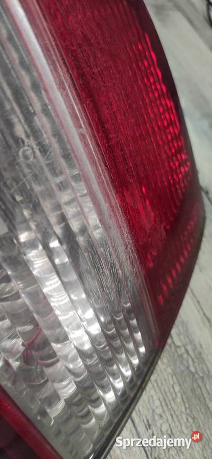 Seat Leon lampa w klapę Oświetlenie