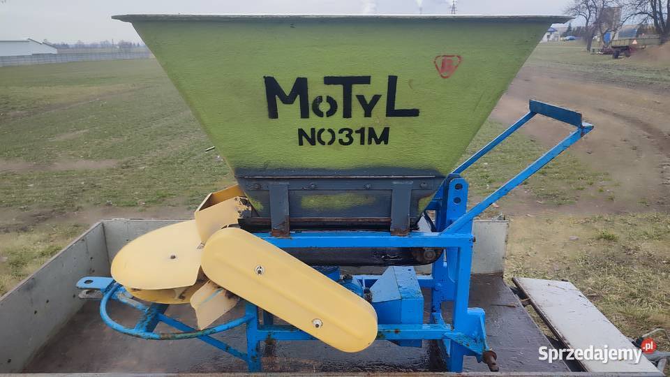 Rozsiewacz Motyl NO31M Kleszczów sprzedam