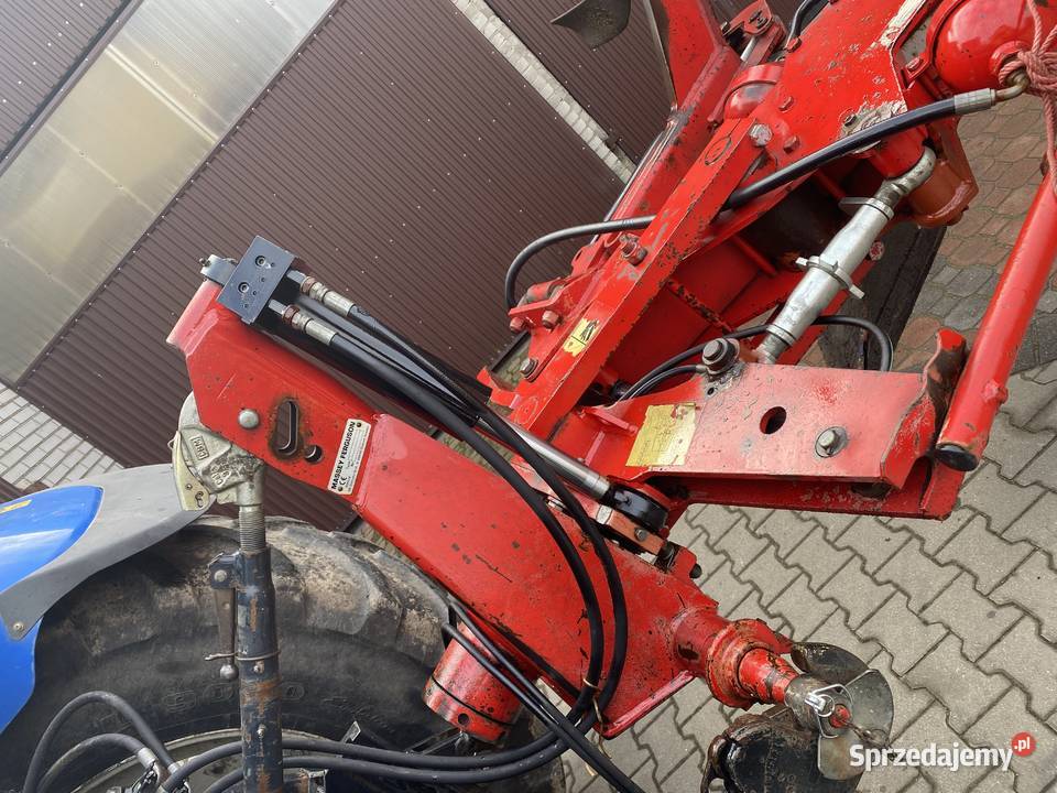 Pług obrotowy Overum Massey Ferguson 4 skibowy nieuszkodzony Dawidy sprzedam