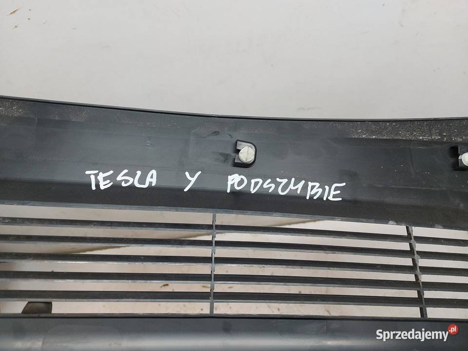 TESLA MODEL Y 2023r Osłona podszybia 161981200A osobowe Podszybia