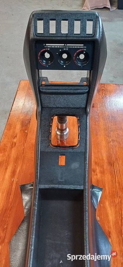 Mercedes W123 C123 kokpit panel tunel środkowy Deski rozdzielcze, konsole Parczew