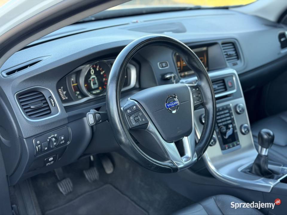 Volvo S60 T3 Summum klimatyzacja S60 Świerzowa Polska