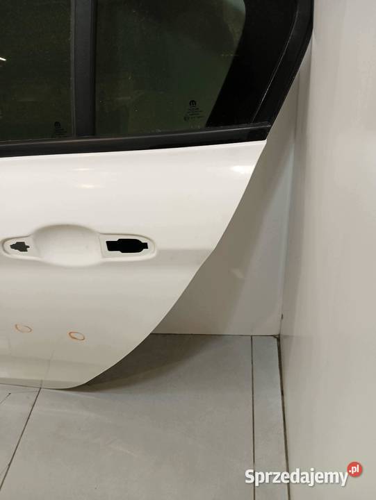 DRZWI LEWE TYŁ HB 249 Fiat Tipo II 2016 Rok produkcji 2017 sprzedam