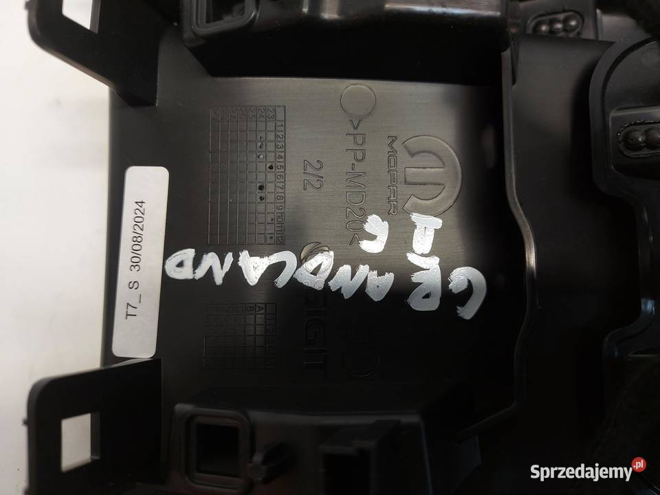 OPEL Grandland II 2024 Kratka nawiewu tunelu