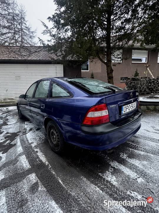 Opel Vectra b 16benzyna 1996r 350000km Namysłów