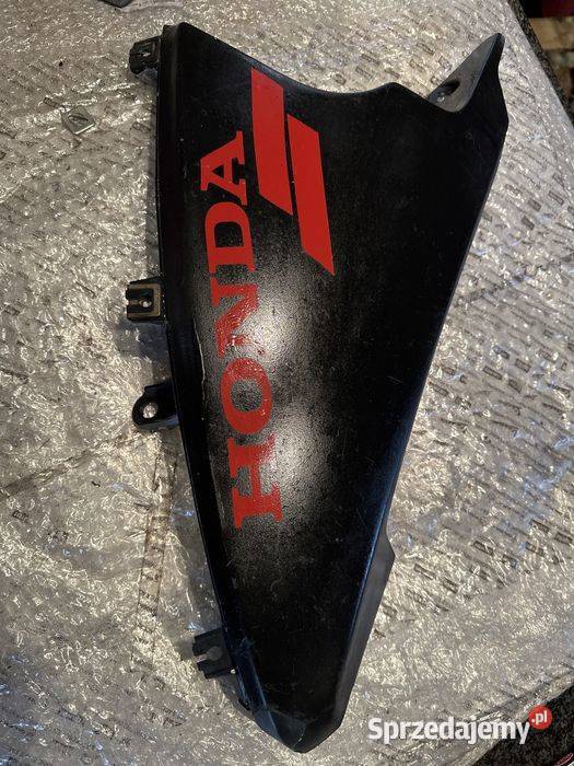 HONDA VFR750F VFR Osłona Dolna Lewa Owiewka Poznań