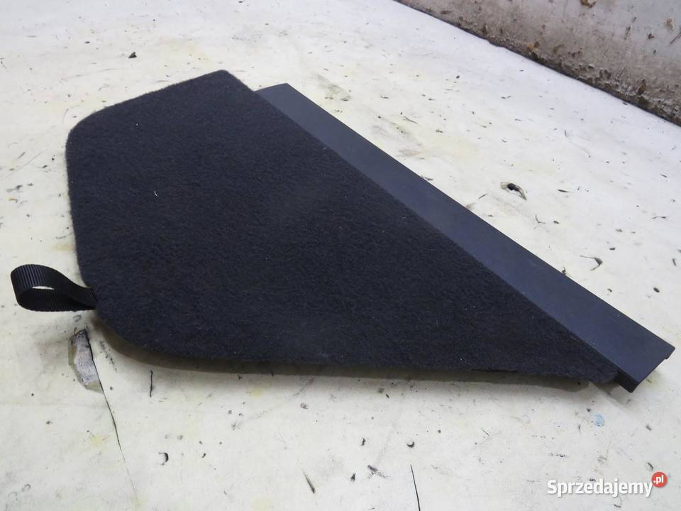 WYKŁADZINA BAGAŻNIKA PRAWA AVENSIS T27 T29 KOMBI