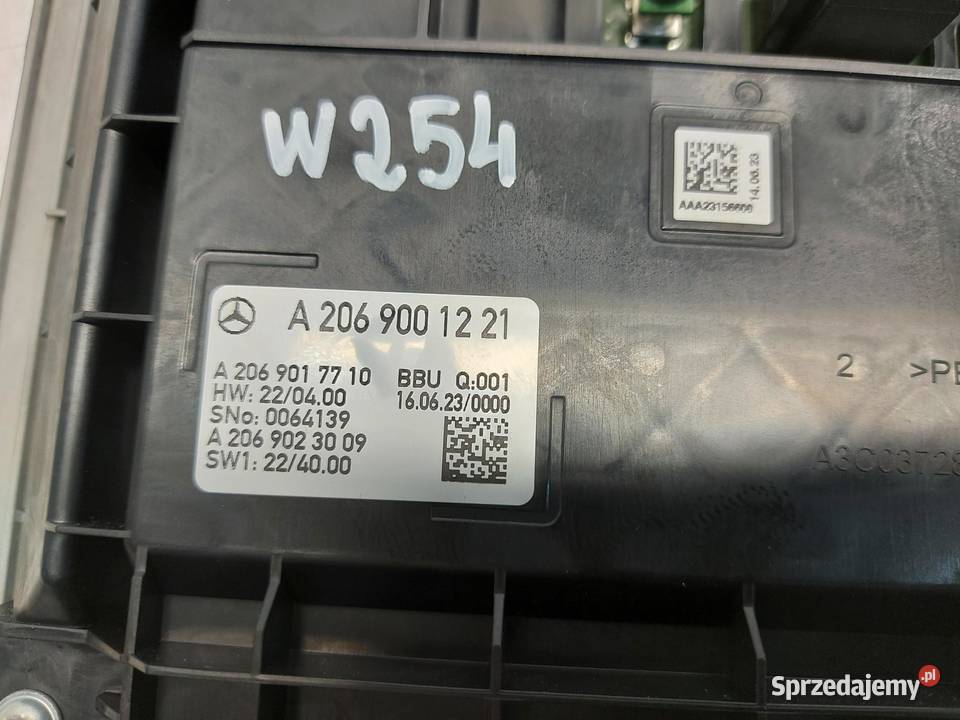 Mercedes W254 GLC 220d WYŚWIETLACZ MONITOR sprzedam