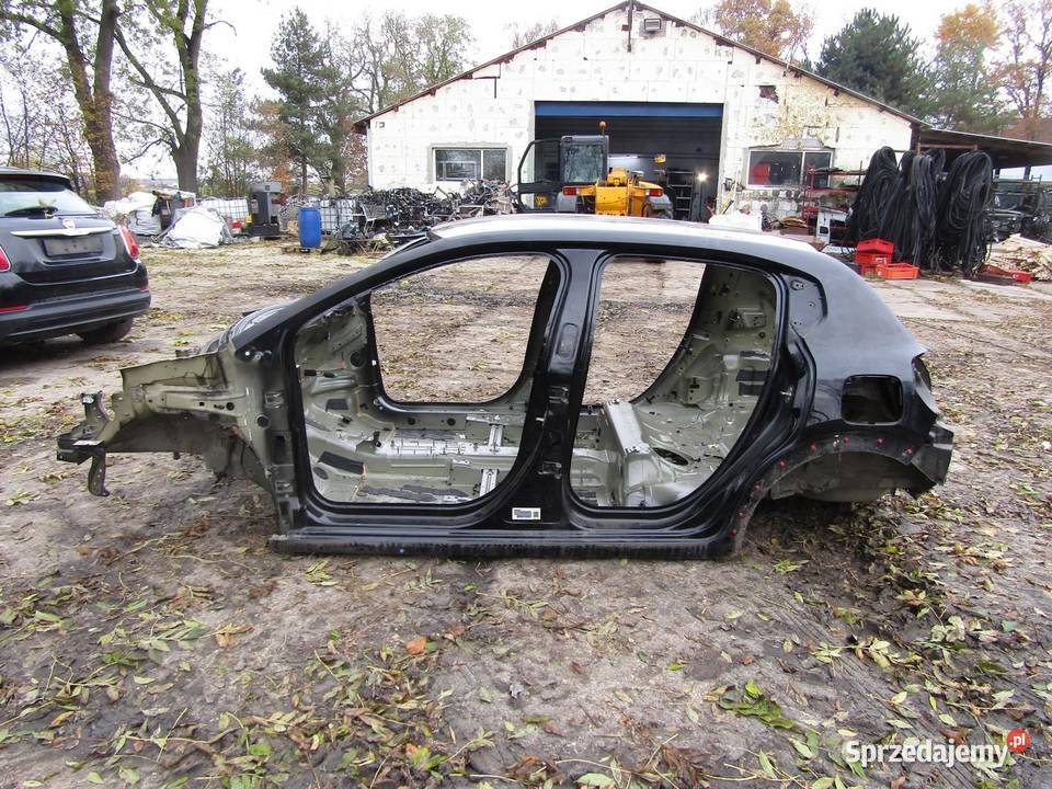 PRÓG SŁUPEK LEWY BOK KTVD CITROEN C3 III