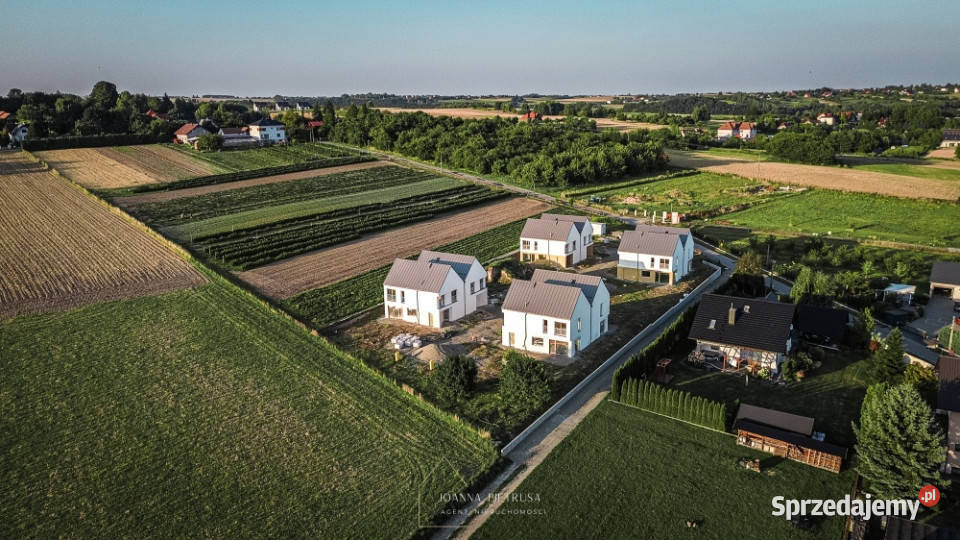 Dom z dużym ogrodem i dwoma miejscami Kraków