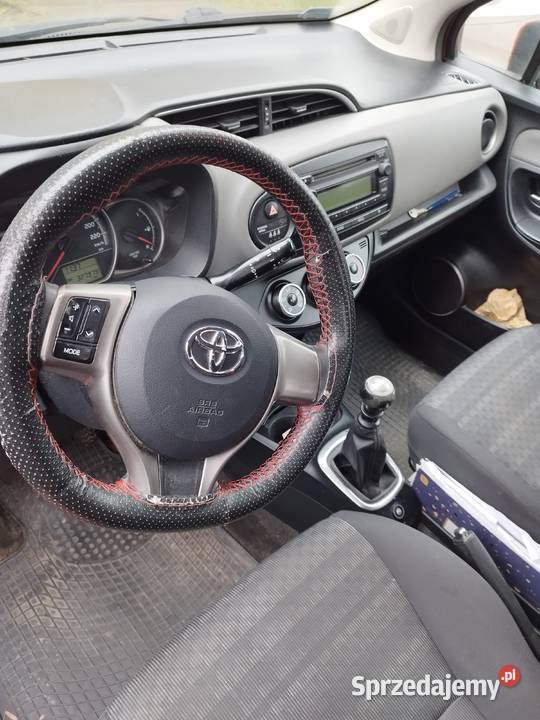 Toyota Yaris manualna