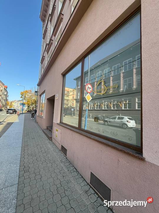 WYNAJMĘ LOKAL CENTRUM OPOLA DUŻE WITRYNY od ulicy Opole