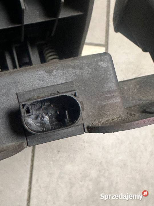 Pedał napędu i hamulca OBP00399 z BT RRE160E Układ elektryczny i zapłon Części maszyn i innych pojazdów