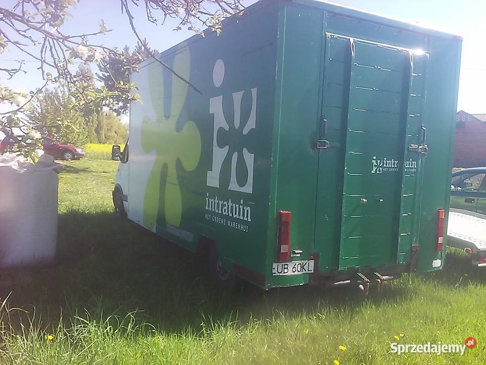 kontener jezdzi na renaulcie Bychawa