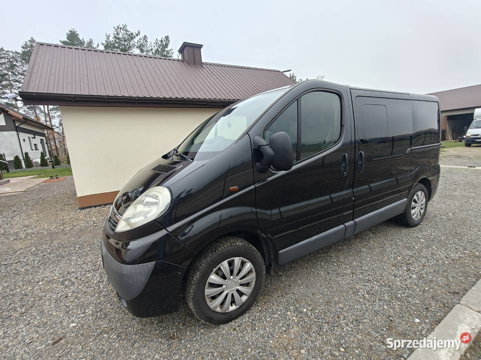 Opel Vivaro 2011r 20 CDTI Rok produkcji 2011
