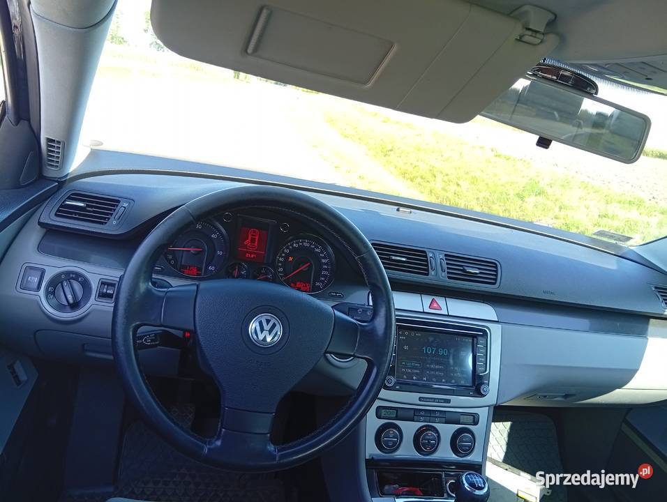 Sprzedam VW passat b6 20 TDI jeden właściciel 18 20cm3 Ligowo sprzedam