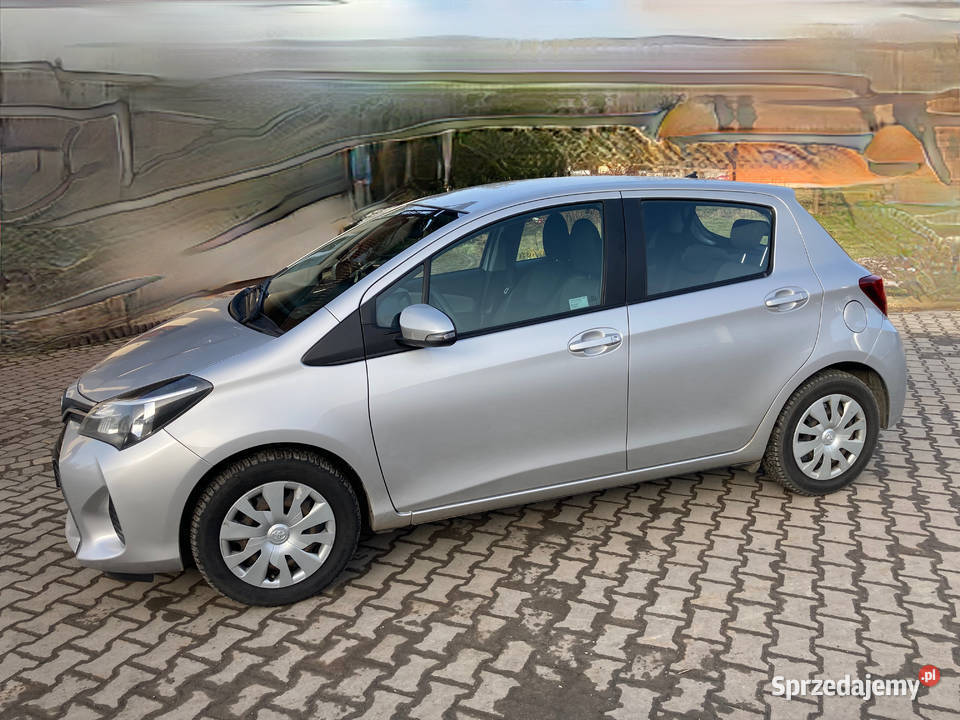Toyota Yaris 2014 stan idealny niski przebieg Mińsk Mazowiecki