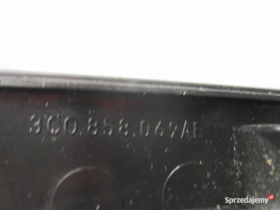 VW PASSAT CC 08r osłona ramki NAVI 3C0858069AB