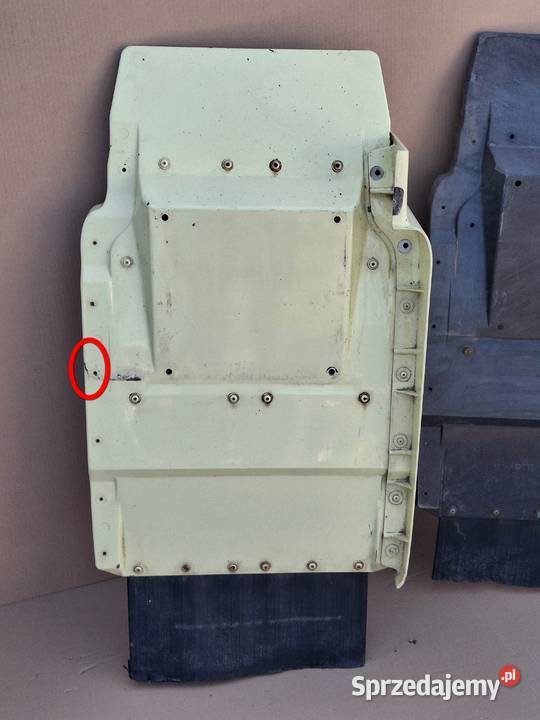 MAN TGA TGX BŁOTNIK KOŁO PRZÓD PRAWY LISTWA Nadkola Bieleń