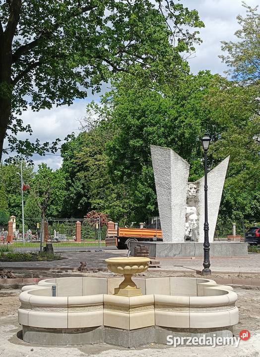 Fontanna z kamienia naturalnego piaskowiec Ogród