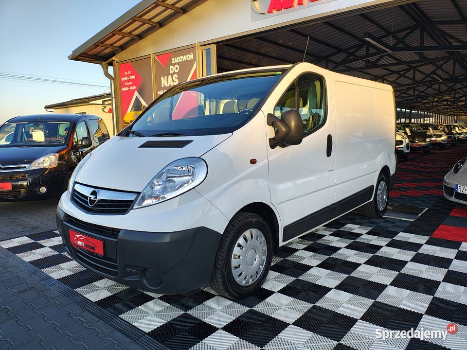 OPEL VIVARO 2.5 CDTI 146KM NISKI PRZEBIEG