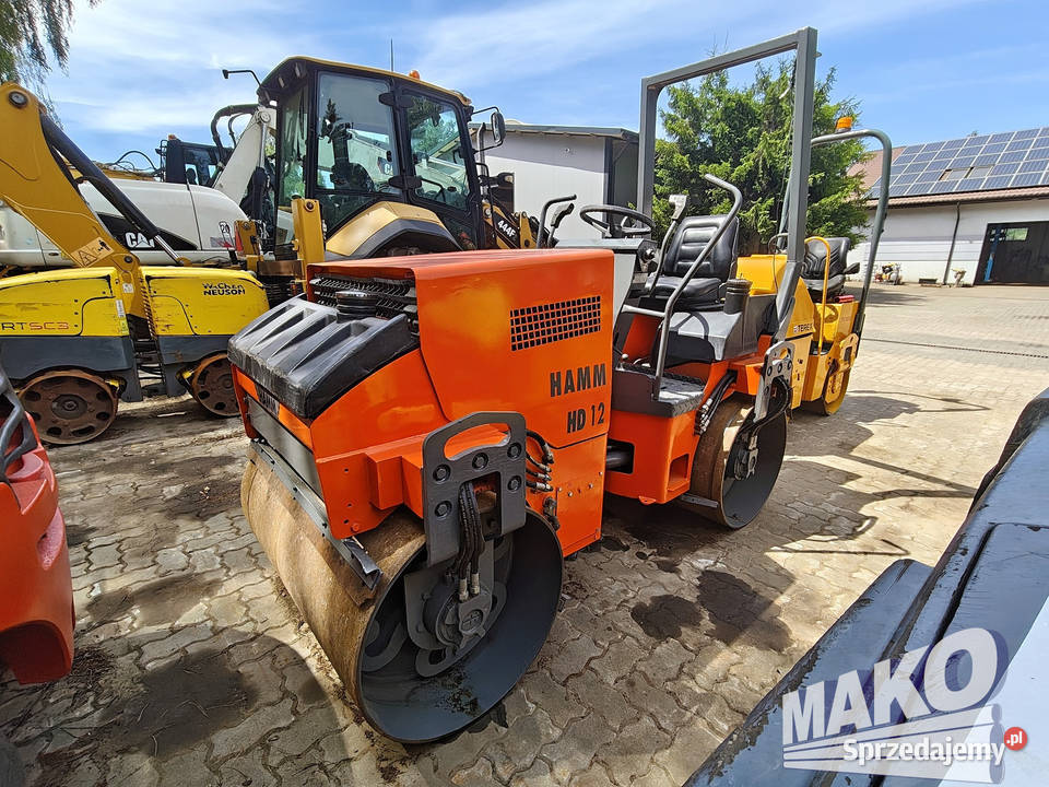 Walec dwubębnowy HAMM HD12 VV przegubowy tandem
