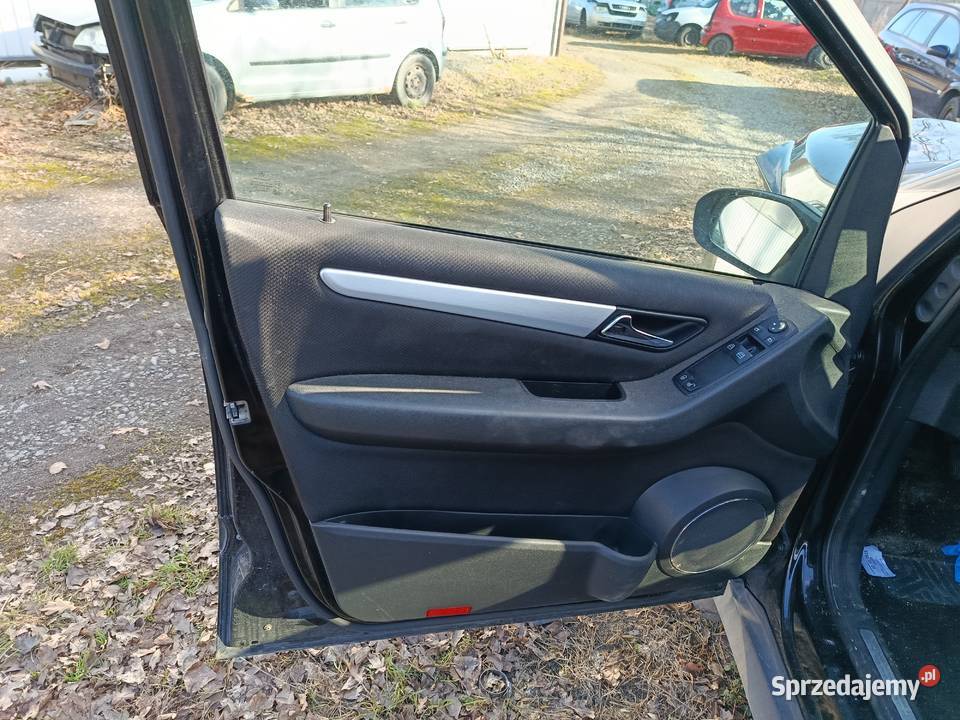 Mercedes B 180 CDI 20 80 kW 2008 r dawca części Szklarka Myślniewska