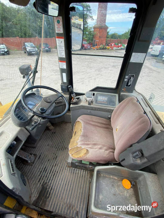 duża kołowa Komatsu Komatsu WA 2703 ładowarka sprzedam