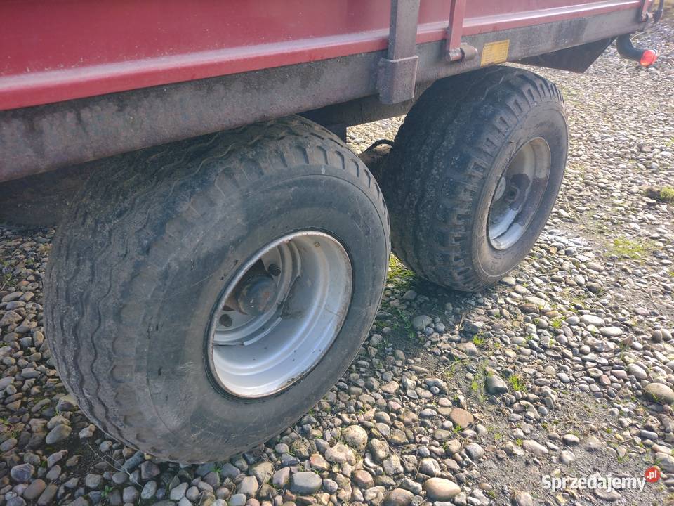 Przyczepa rolnicza 8 ton wywrotka na tył Rolnictwo kujawsko-pomorskie Sośno