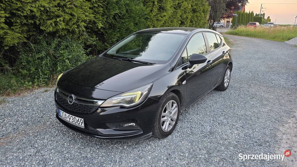 Opel Astra K Enjoy 16CDTI Bogato wyposażony nieuszkodzony Jelcz-Laskowice sprzedam