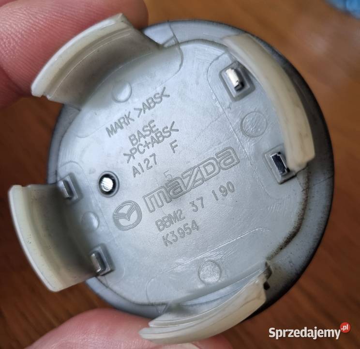 4 oryginalne dekielki Mazda 57 mm BBM237190 Pozostałe mazowieckie Warszawa sprzedam