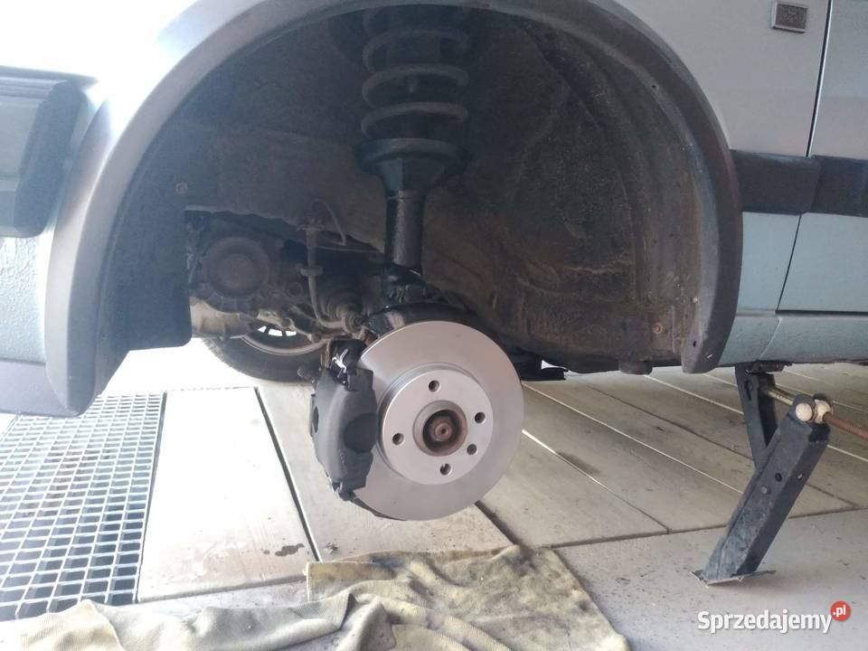 Volkswagen golf 2 135 135000km Golf Albigowa