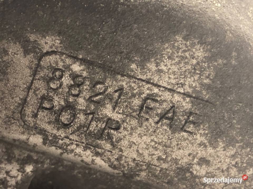 SPRĘŻARKA KLIMATYZACJI OPEL ASTRA K 39034463 14 osobowe Kompresory klimatyzacji