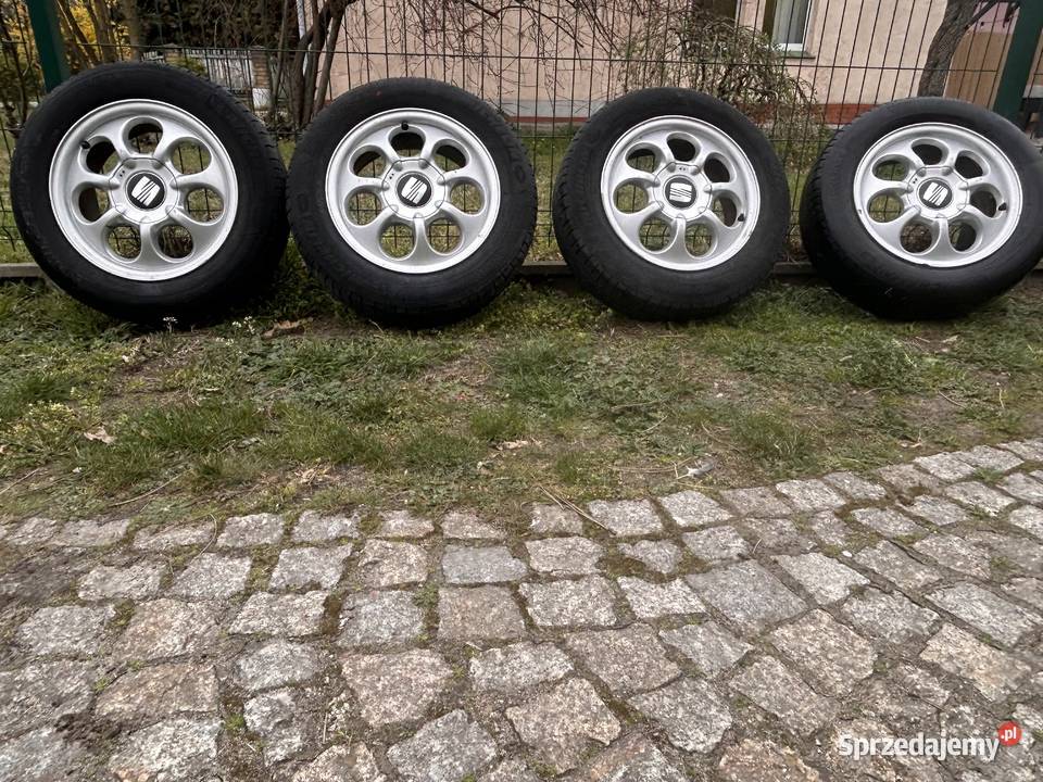 Alufelgi Felgi aluminiowe z oponami oryginalne Samochodowe Oława