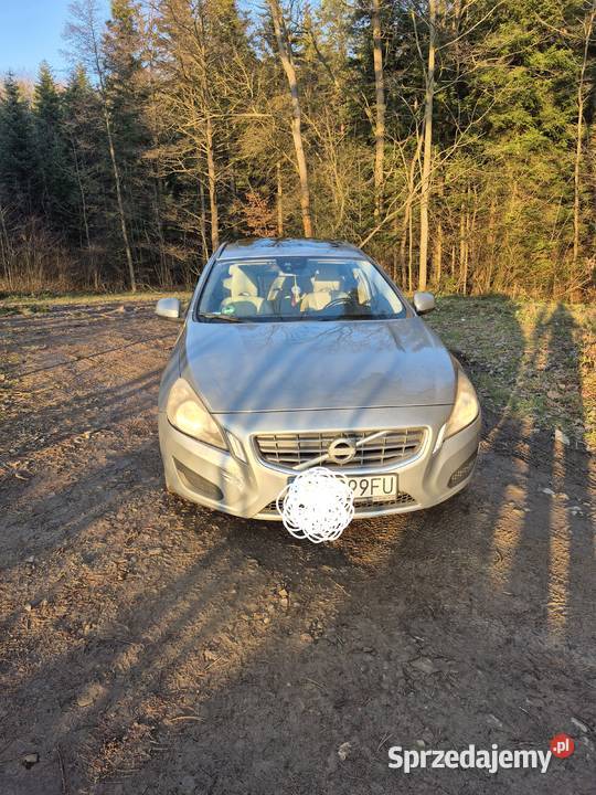 Volvo v60 d2 diesel 16 kombi automat Gorlice sprzedam