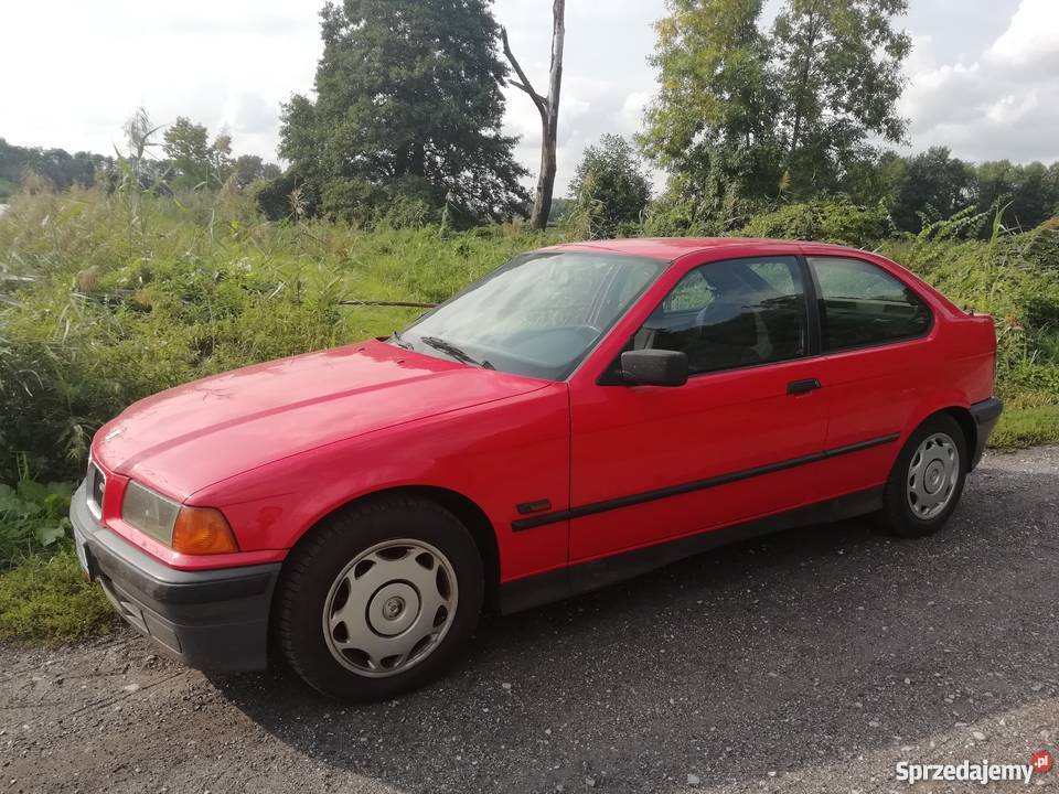 BMW e36 czerwone sprawne ekonomiczne 207004km Puczniew