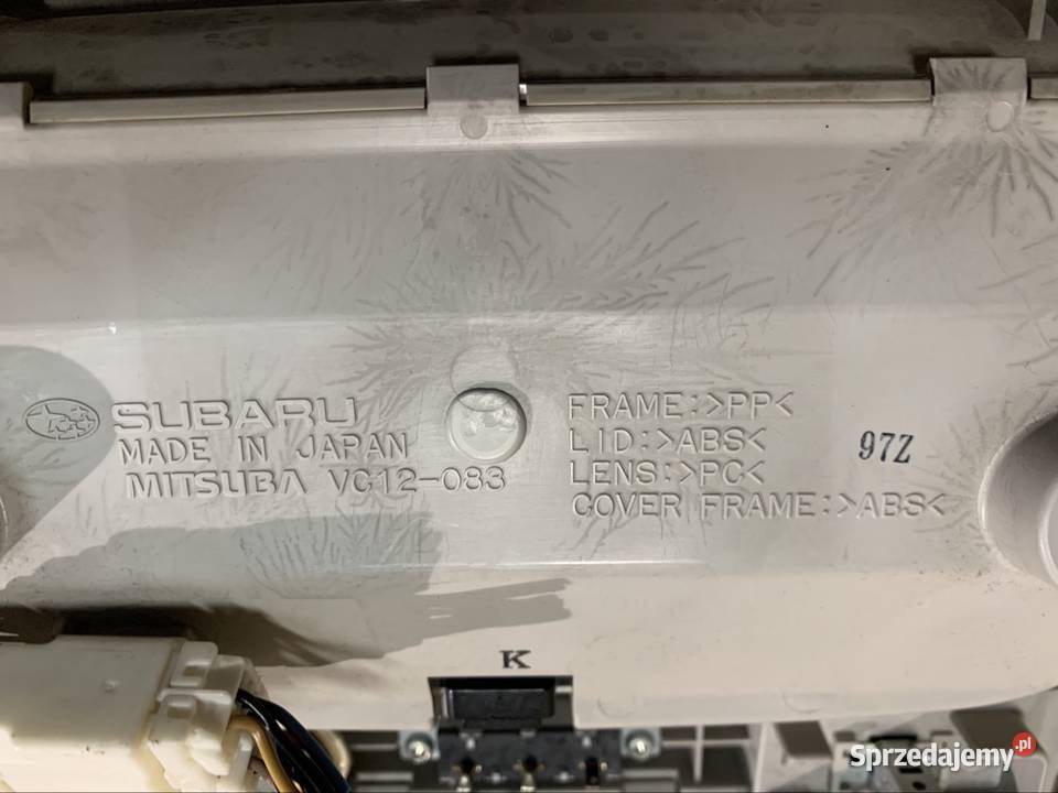 VC12088 Lampka oświetlenie kabiny Subaru outback osobowe Szczecin