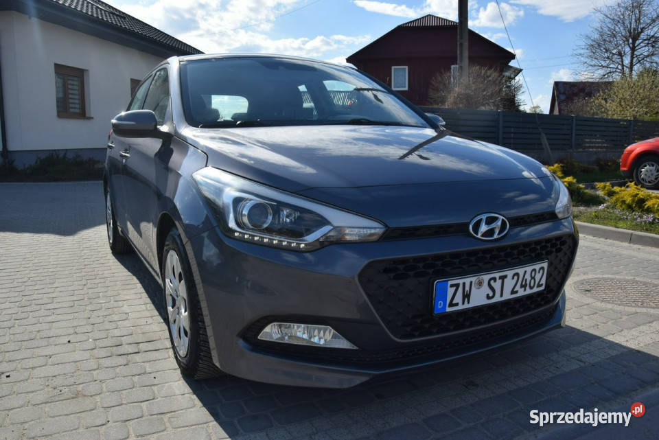 Hyundai i20 12B 2015 Led Klimatronik PDC Majdan Sieniawski