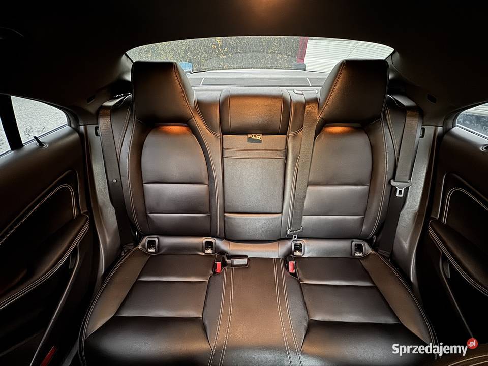 Mercedes CLA 250 gniazdo AUX