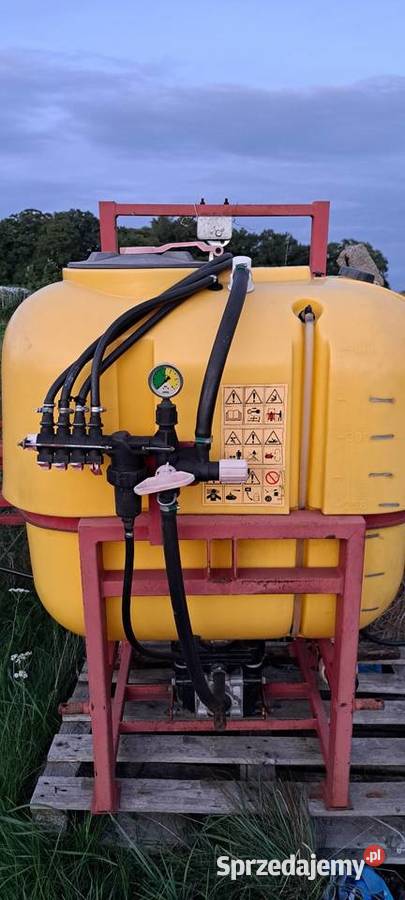 Opryskiwacz 400L lanca 12mb