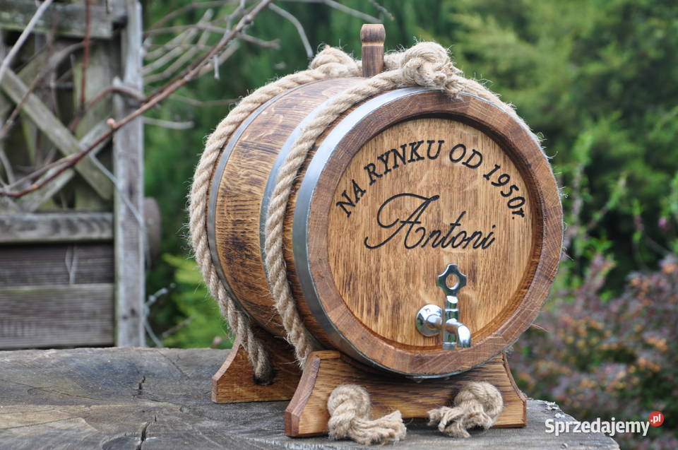 Piękne Beczki Dębowe Drewniane na alkohole z Wrocław