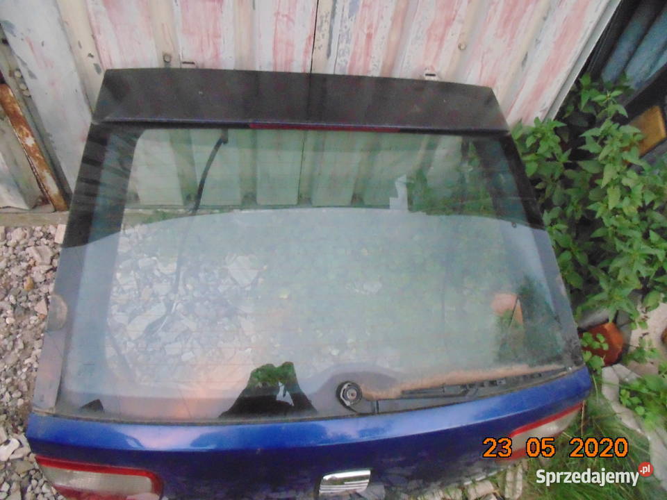 Klapa tylna tył Seat Leon I 9805 granatowa szyba Klapy bagażnika