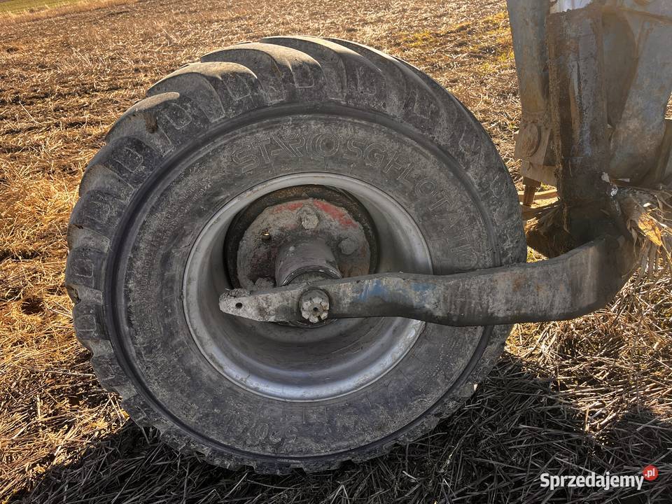 Pług Rabe Werk pół zawieszany 51 Rolnictwo Dziewiętlice