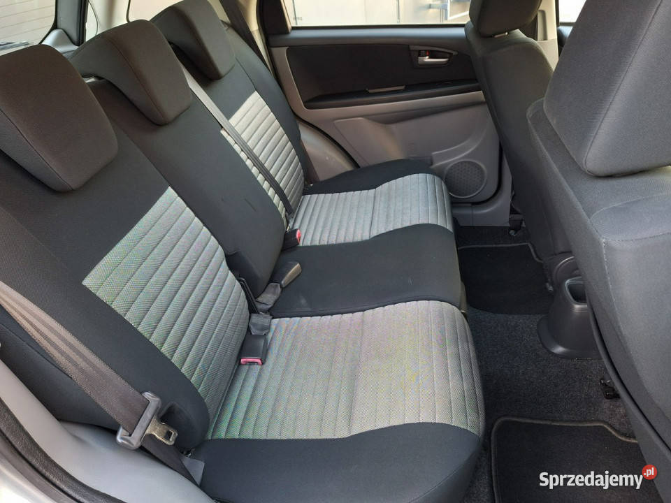 Suzuki SX4 4x4 16benz ŁADNE ALUfelgi KLiMATRONiK isofix warmińsko-mazurskie