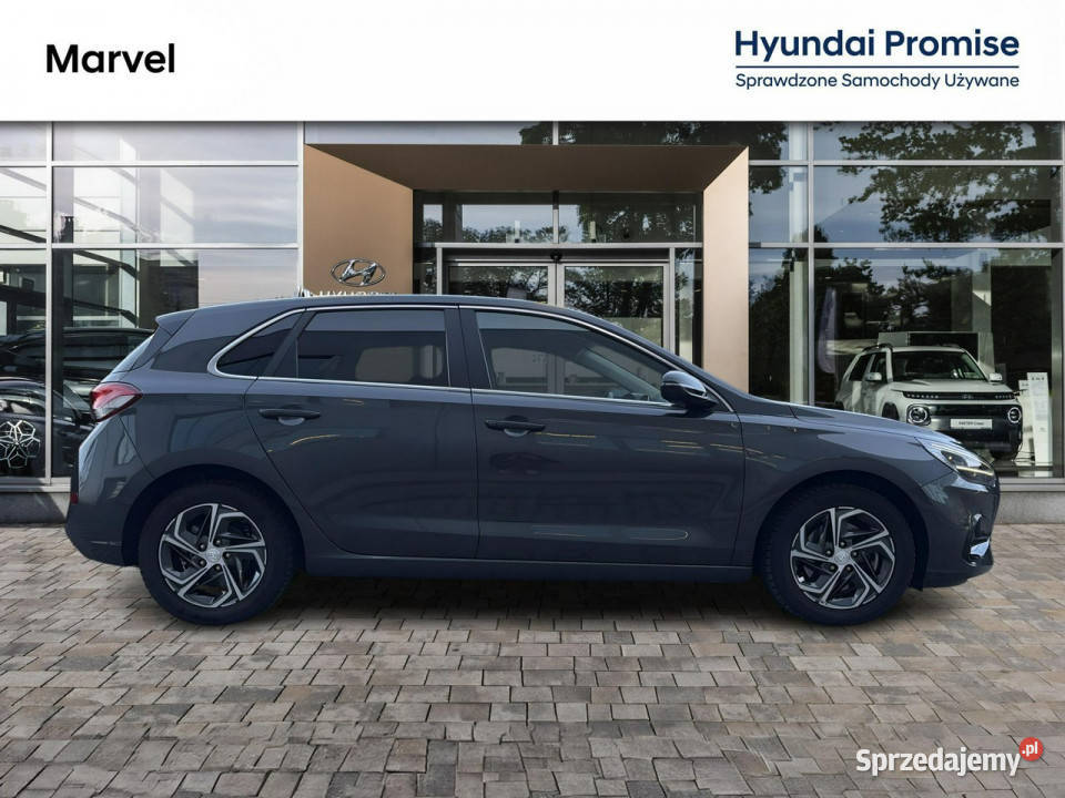 Hyundai i30 15 TGDI 160 6MT MHEV 48 Wersja Smart komputer pokładowy Łódź