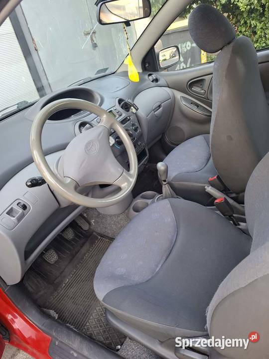 Toyota Yaris 2001 benzyna Motoryzacja opolskie Opole