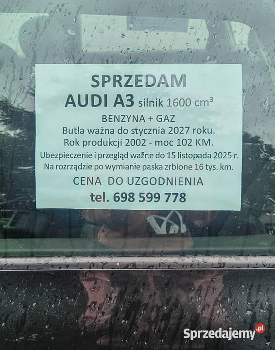 Czarne Audi A3 silnik 16 Beznzyna i Gaz Rocznik