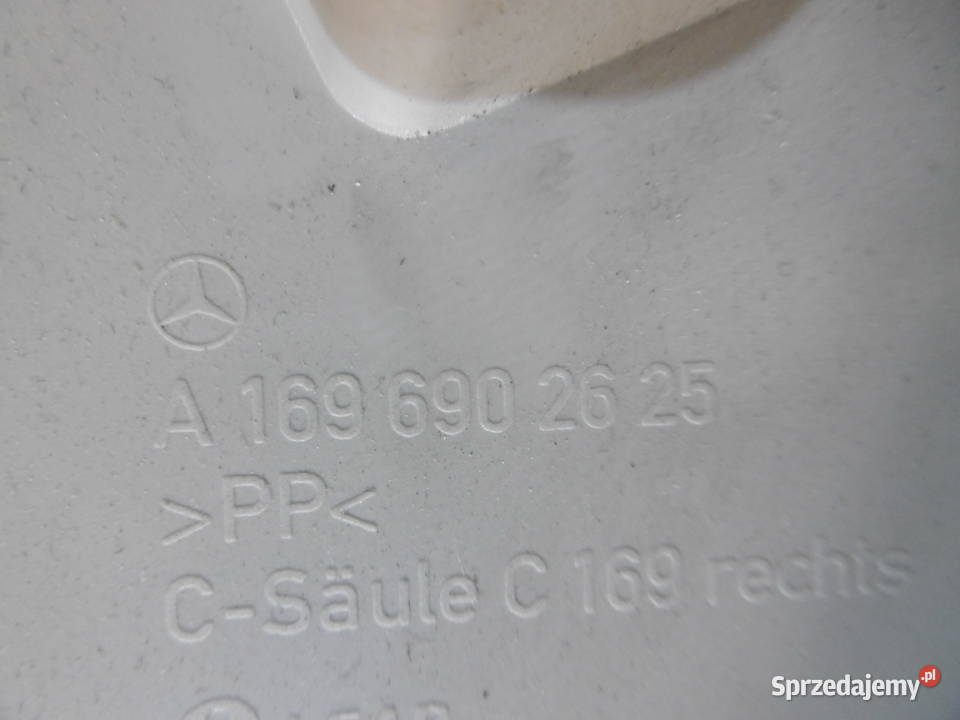 tapicerka plastik słupka c A1696902625 mercedes
