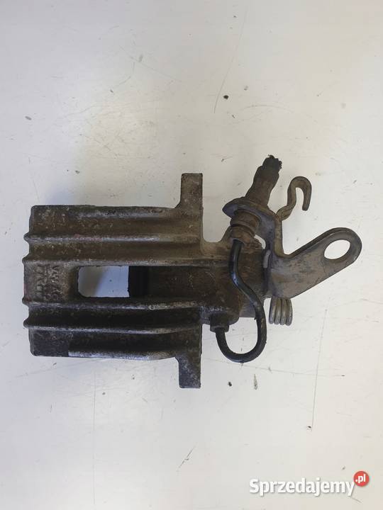 VW Golf IV PRAWY ZACISK HAMULCOWY tył PASAŻERA osobowe Chełm